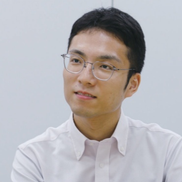 藤原 諒太 氏