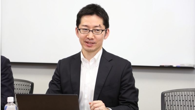 化成株式会社 経理・財務部 税務室 税務戦略グループ 課長 エキスパート 税理士有資格者 佐藤和磨氏