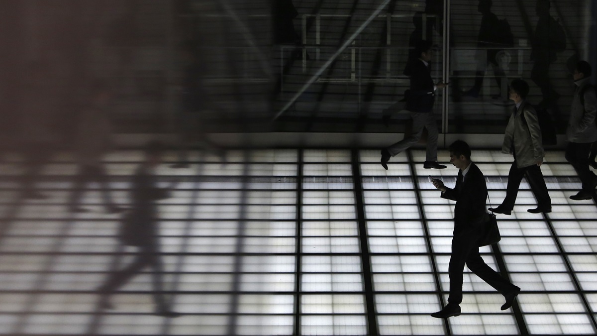 Global Trade Management - truck moving between the trees